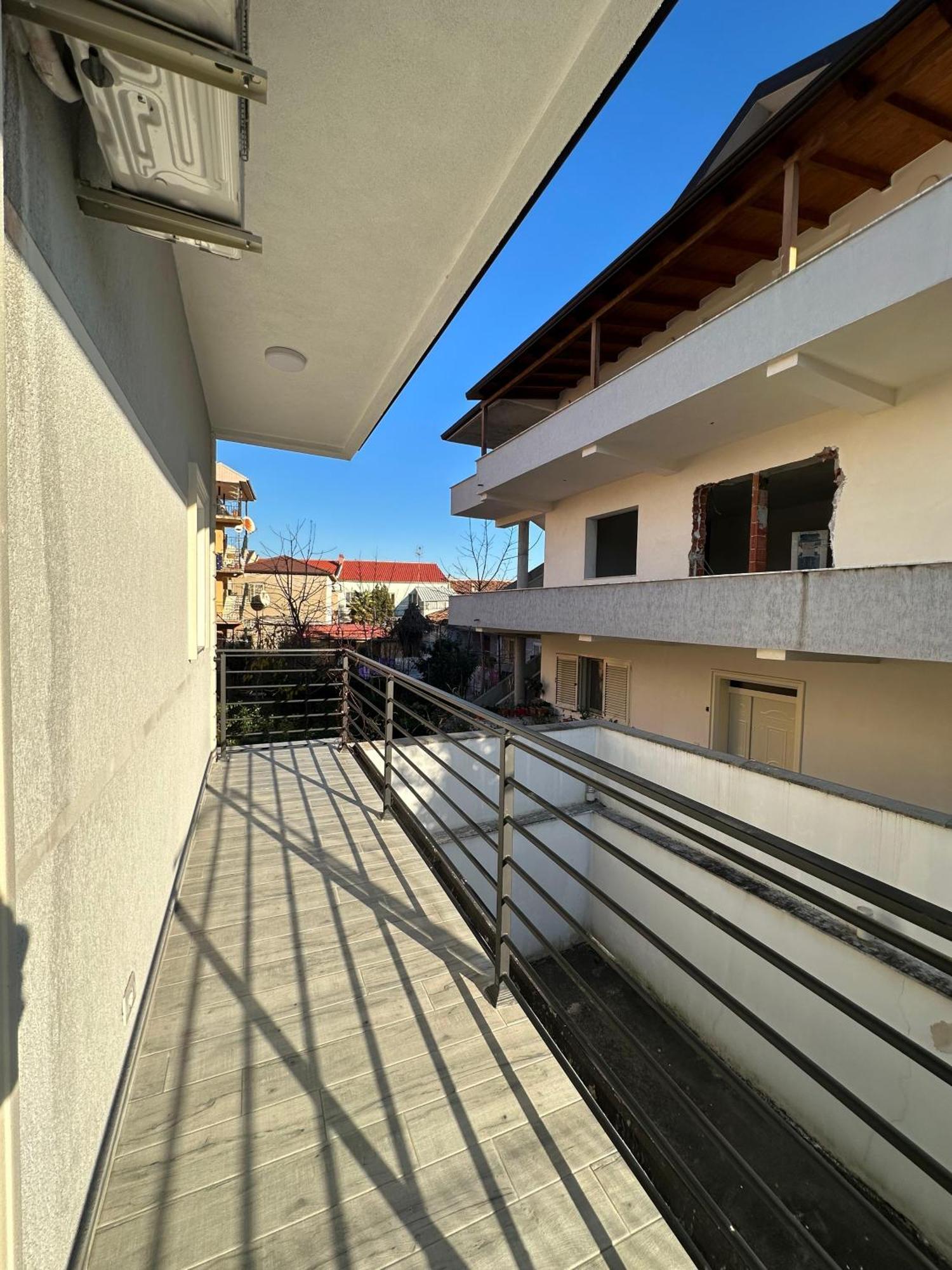 Xhiro N'Shkoder Apartments Ngoại thất bức ảnh