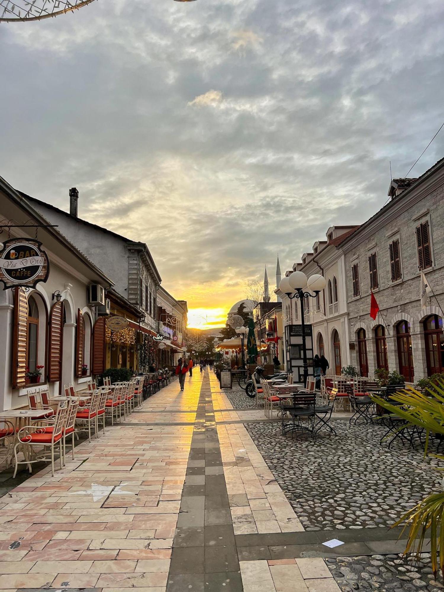 Xhiro N'Shkoder Apartments Ngoại thất bức ảnh